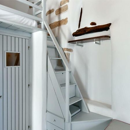 Kastro Cozy Guesthouse Parikia  Exterior photo