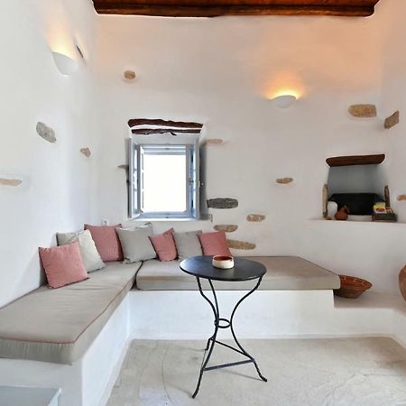 Kastro Cozy Guesthouse Parikia  Exterior photo