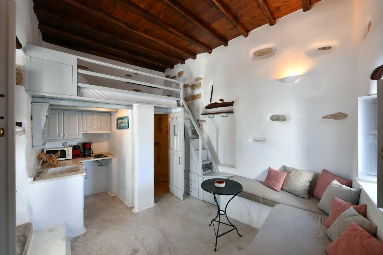 Kastro Cozy Guesthouse Parikia  Exterior photo